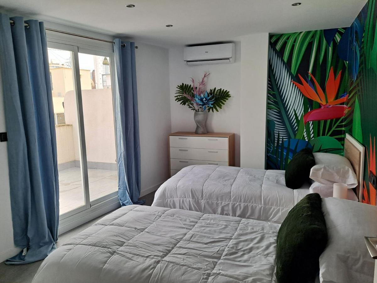 Levante Suites Benidorm Bagian luar foto