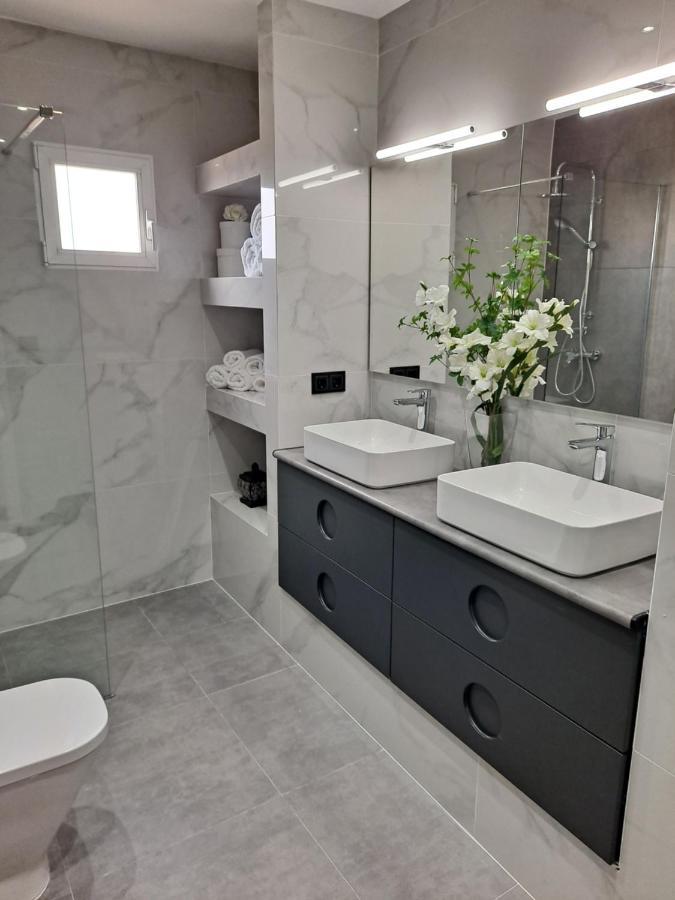 Levante Suites Benidorm Bagian luar foto
